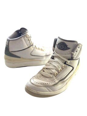 Nike Air Jordan 2 Retro GS AJ2 High Tops Cement Grey/White Size 5 Streetwear